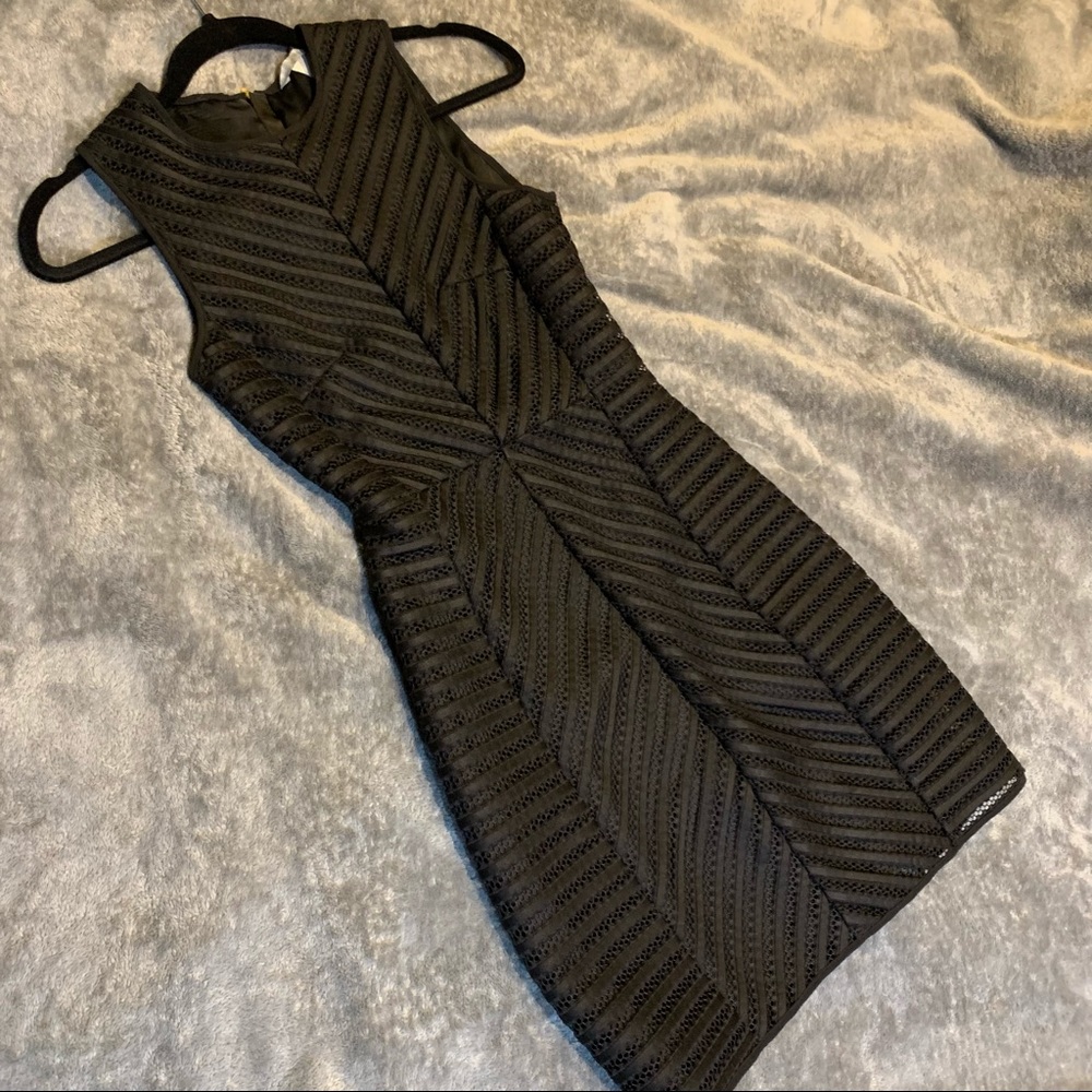 H&M Black Mesh Chevron Textured Dress XS Size 2 - Picture 3 of 15